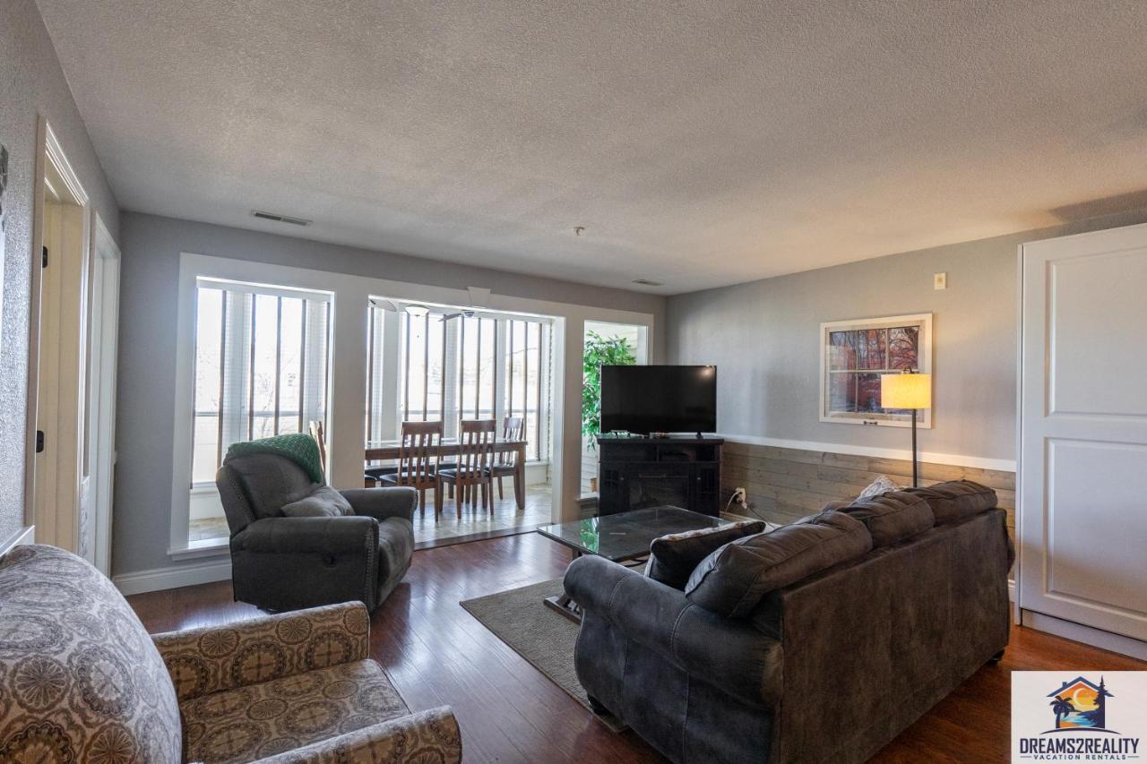 2Br Walk-In Condo - Near The 76 Strip - Free Wifi - Pool - Free Tickets Included - Clb-3 Branson Zewnętrze zdjęcie