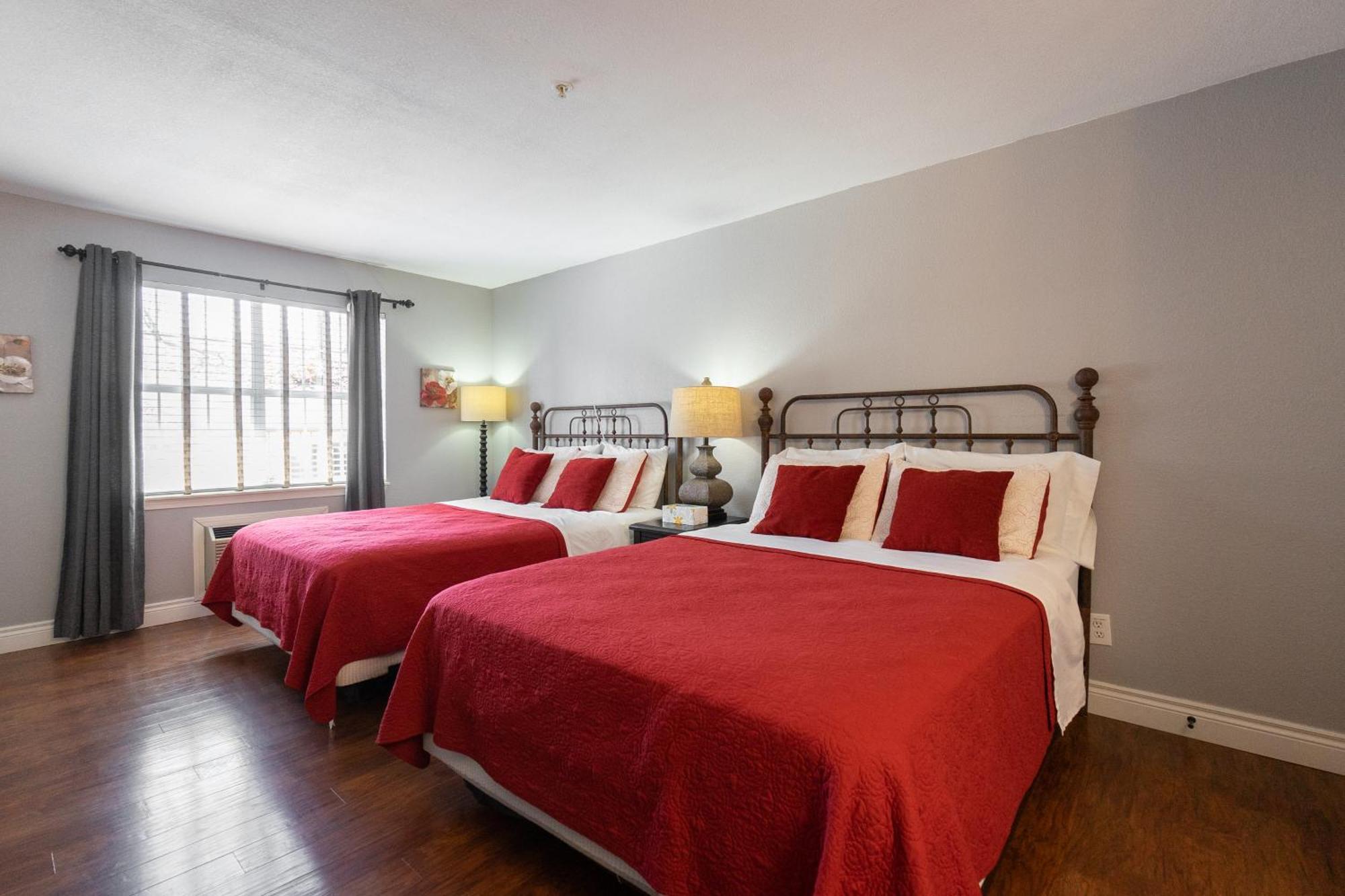 2Br Walk-In Condo - Near The 76 Strip - Free Wifi - Pool - Free Tickets Included - Clb-3 Branson Zewnętrze zdjęcie