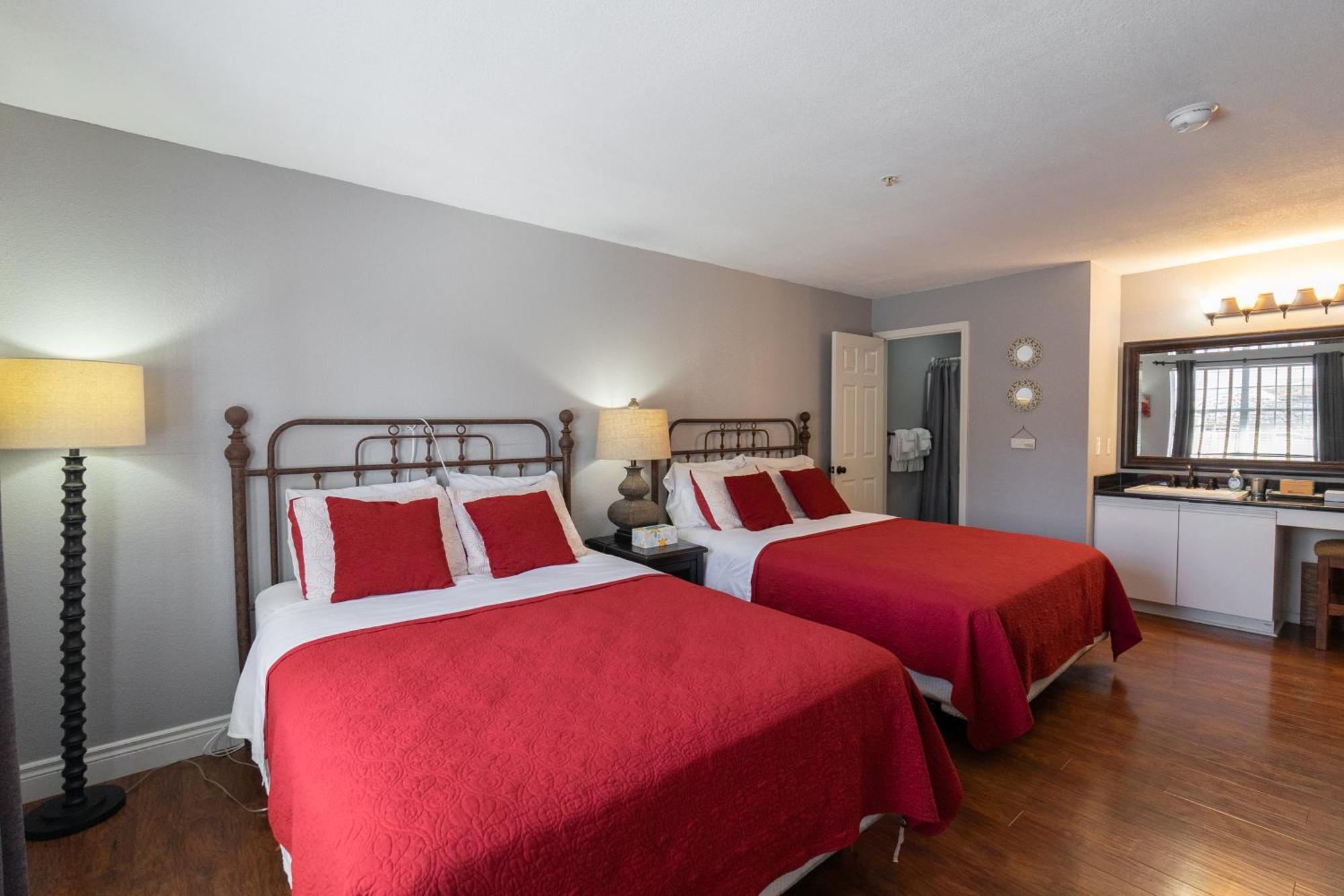 2Br Walk-In Condo - Near The 76 Strip - Free Wifi - Pool - Free Tickets Included - Clb-3 Branson Zewnętrze zdjęcie